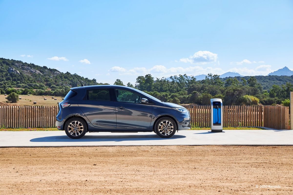 Neuwagen-Carwondo-Testbericht-Renault-Zoe-2020-Seite