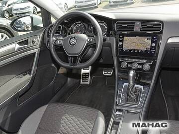 VW Golf Variant Comfortlie 1.5 TSI Sitzheizung Navi LED Einparkhilfe 7-Gang DSG