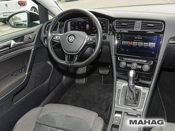 VW Golf Highline 2.0 TDI Multifunktionslenkrad Navi Sportsitze Sitzheizung Klima 7 Gang DSG